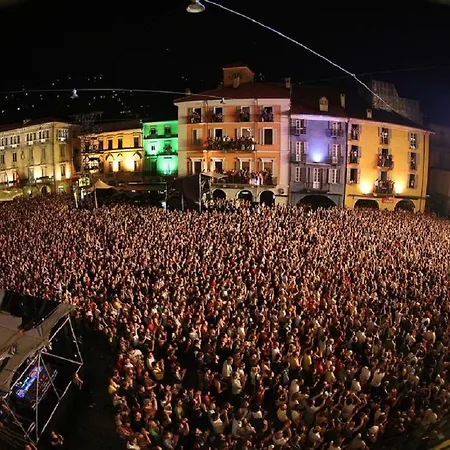 Onyx By Fewotessin * Locarno