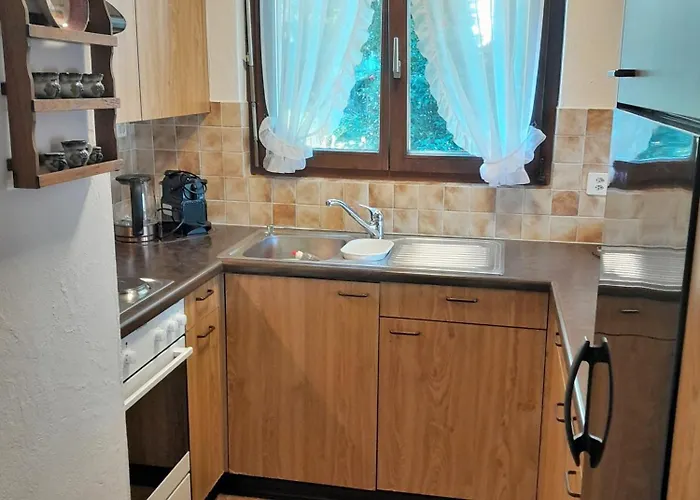 Onyx By Fewotessin شقة لوكارنو